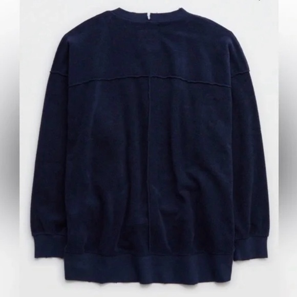 NWT aerie ($69.95Cad) The Chill Cozy Crew Sweatshirt in Navy Blue - Picture 4 of 7